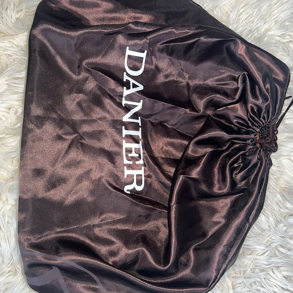 Danier Cognac Brown Leather Shoulder Bag - Picture 5 of 5